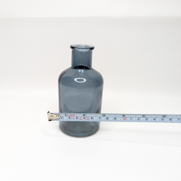 Small Vase - Picture 4 of 4